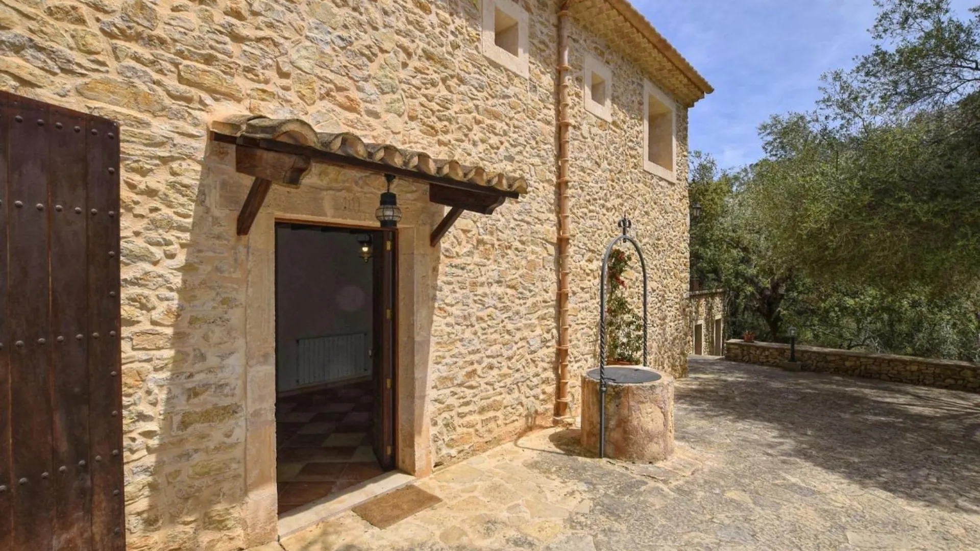 Villa Amazing Mansion In Petra With Swimming Pool Ferienhaus Petra (Mallorca)
